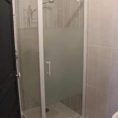 Du Fil, Апартаменты Le Lude